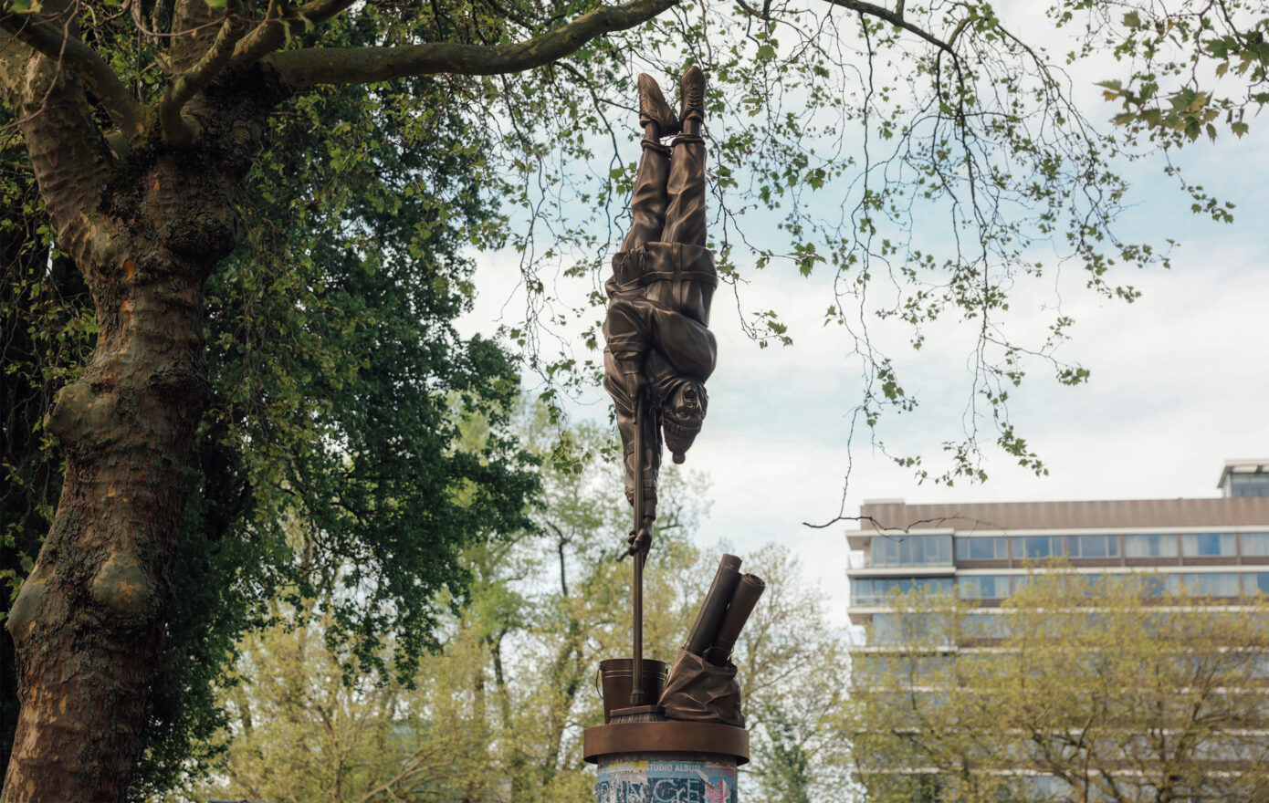 FRANKEY TURNS ARTZUID UPSIDE DOWN