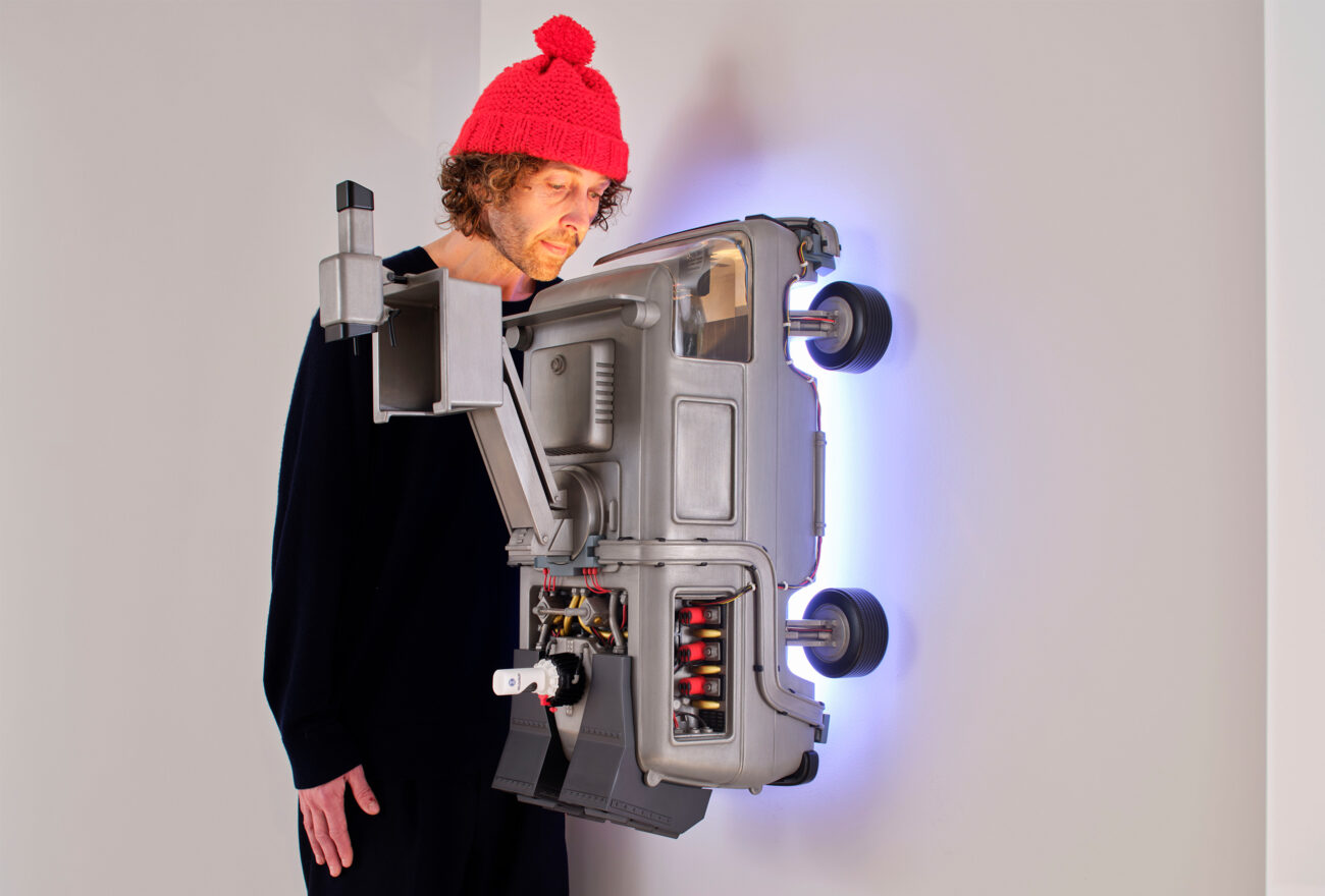 BACK TO THE PLAY-MOBILE